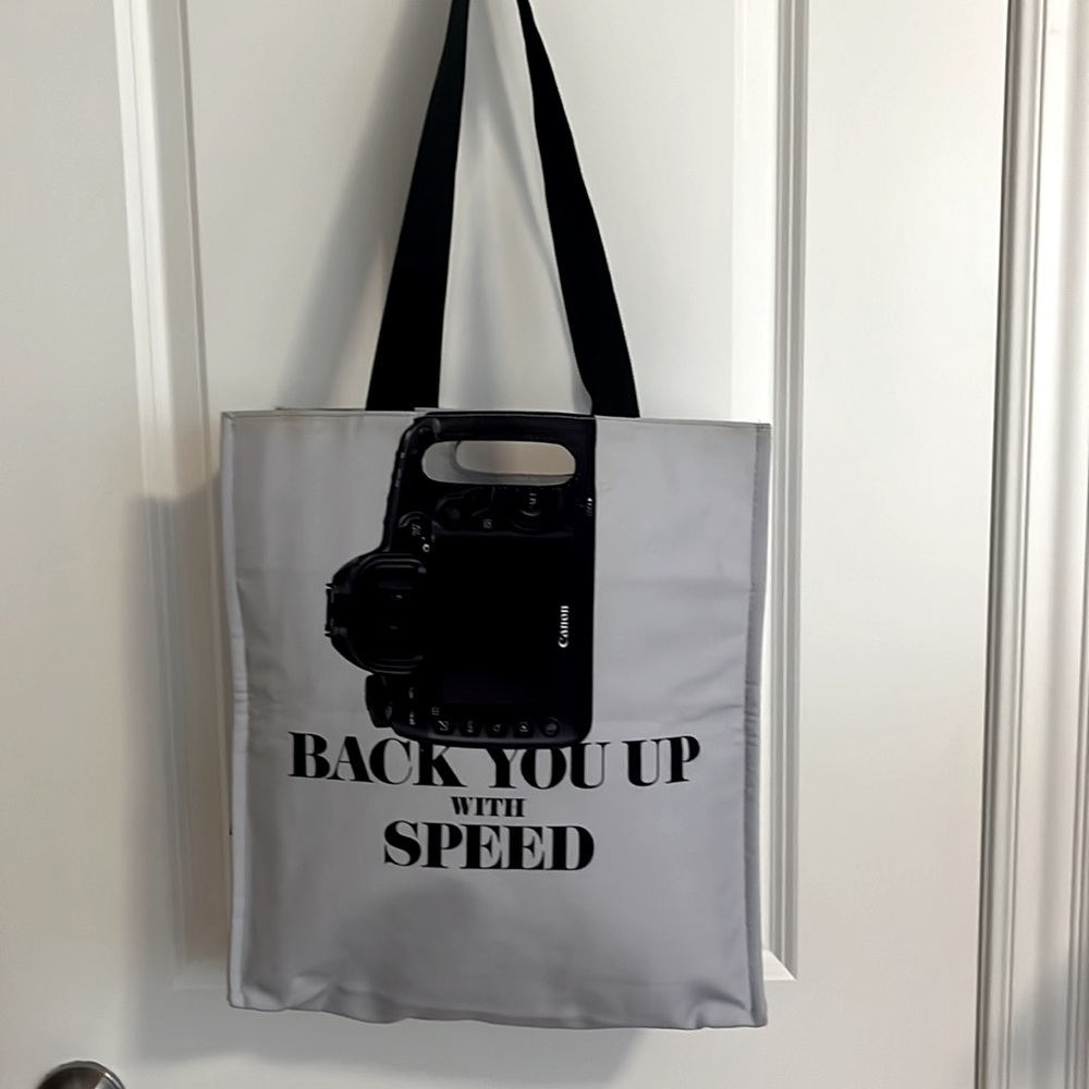 Canon camera graphic tote - Picture 2 of 4